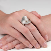 Wave Silver Pearl Ring