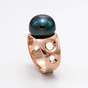 Bubbles Rose Gold Black Pearl Ring