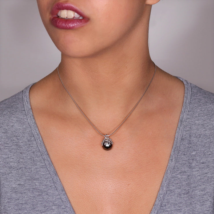 Coral Tahitian Pearl Gold Pendant Necklace