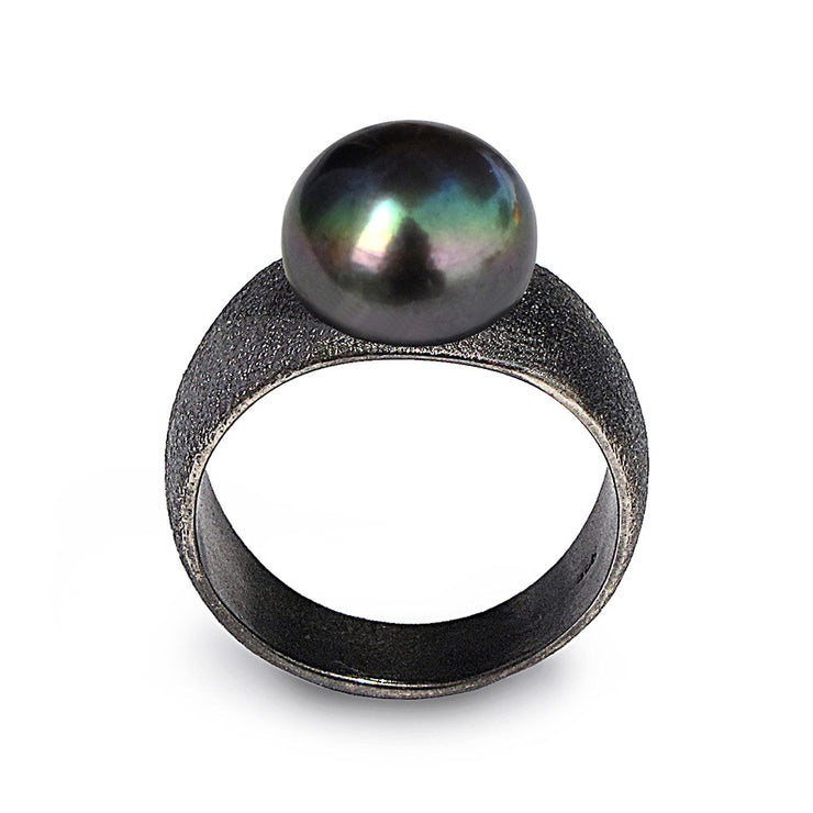 Pure Black Pearl Ring